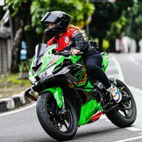 suara asli - ZEE GROUP