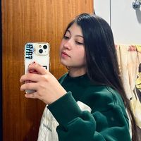 lucianealvzx