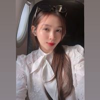 oanh_m50