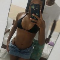 _llayane._