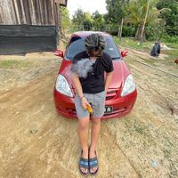 FOLLOW ANGKOL DANNY