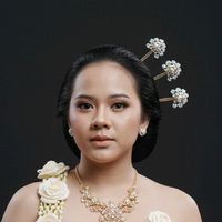 naomihanaaya