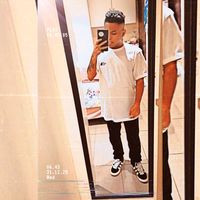 charmer.boyy7