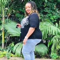 essy_esther001