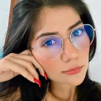 adrianaleal913