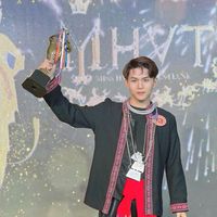 เสียงต้นฉบับ - koob Meej Thoj