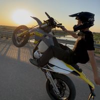 astrstreetyxa