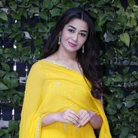 เสียงต้นฉบับ - สา Sarah 🇹🇷🌷🇵🇰