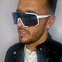 user2533918338112