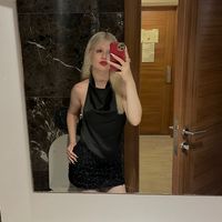 sarisinnbombq