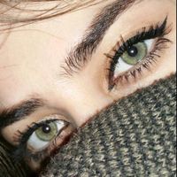 green_eyes400