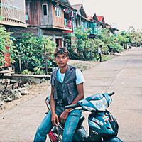 မူရင်းအသံ
