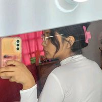 naomylapelona