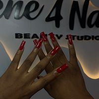 nene4nailz