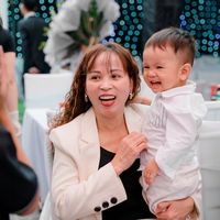 nhạc nền - Bà Nội Tom