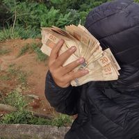 mhrelikia244_