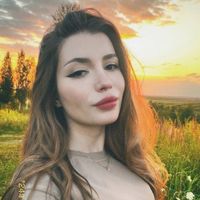 Космонавты