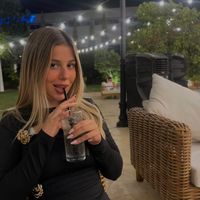 shira_bi