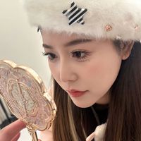 ladyhaireyelash