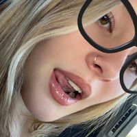 elle_w444