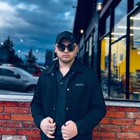 შუა ღამეა