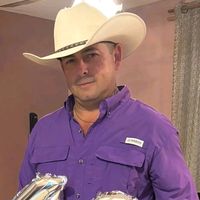 chuydeltoro76