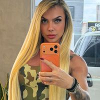 deboragoomesooficial2