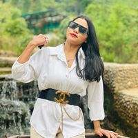 kavya_shrestha5