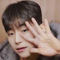crescent_sung