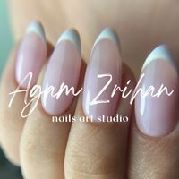 agam.nails