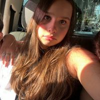 emilia_fan_40