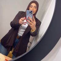 lyale_