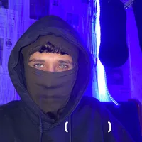 ده بيعرف إني رومانسية