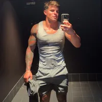 Follow me yourdaddymasonward