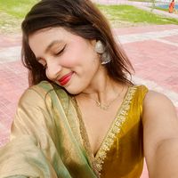 queen...aakriti2