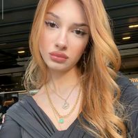 ay isigina bezenmis ask