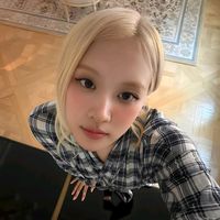 celine._42