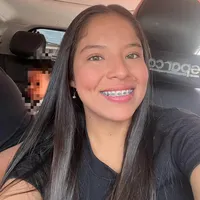 Aquí llego tu tiburón