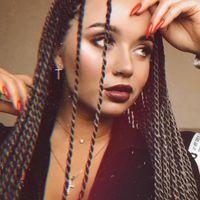 nadi_nails