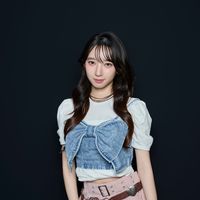 saori_bite