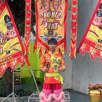 nhạc nền - Thôi  (Đen)