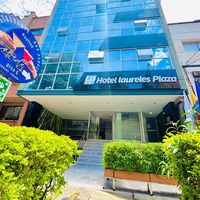 hotellaurelesplaza