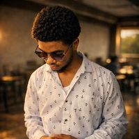 tom_eklipx