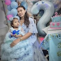 aleesha_alluu