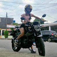 hillary_saavedra20