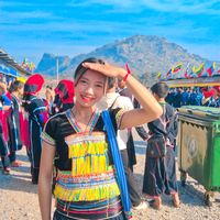 မူရင်းအသံ - 😘💙ယိင်း  ယၢင်းဢွၼ်ႇ💙😘