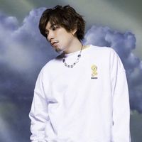 EXIT featuring NANA ワンチャン・サマLOVE