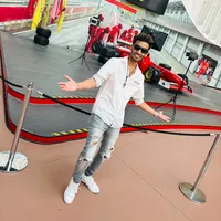 රාජ මාලිගේ පරවියා