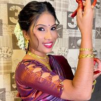 malar_mua