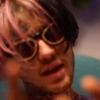 giving girls cocain Lil Peep